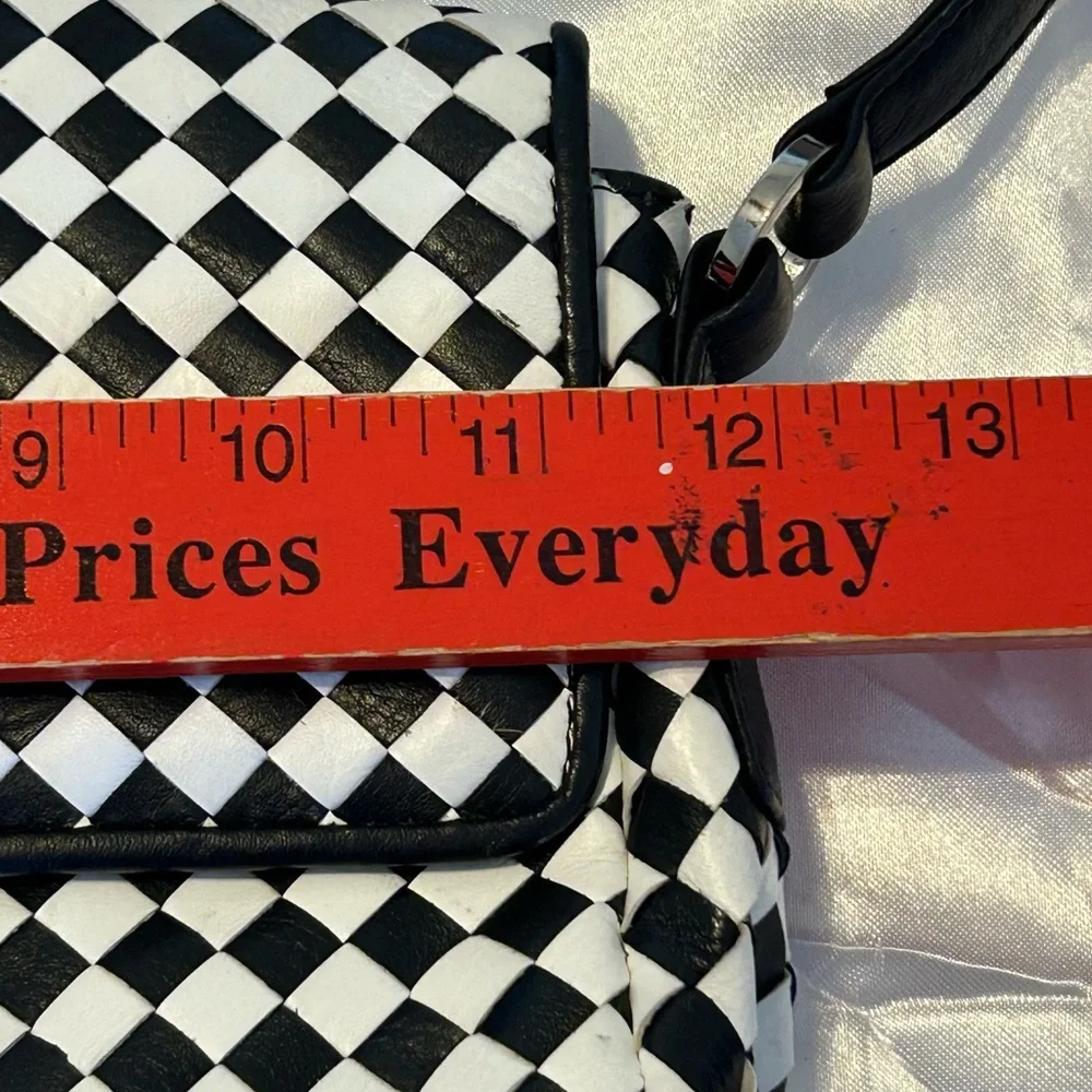 Valerie Stevens Woven Black White Leather Purse Snap‎ Closure 8”x11”. NWT